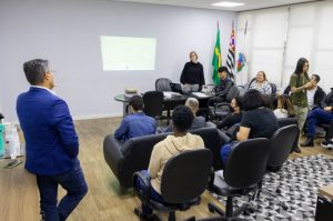 Cubatão apresenta projeto de urbanização da Vila dos Pescadores