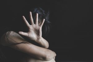 A cada 4 horas uma mulher é vítima de violência no Brasil