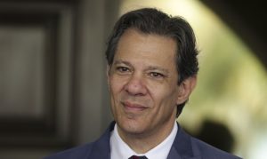 Haddad defende que desoneração da folha seja discutida com IR