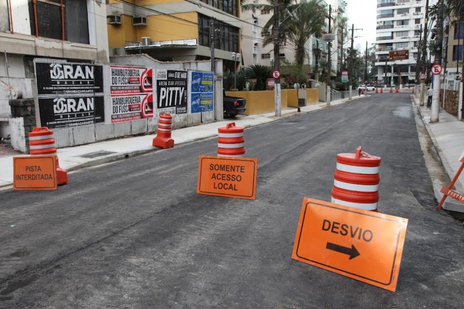 Trecho da Rua Azevedo Sodré em Santos é liberado | Jornal da Orla