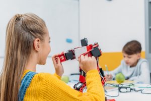 Curso gratuito de programação e robótica em Cubatão