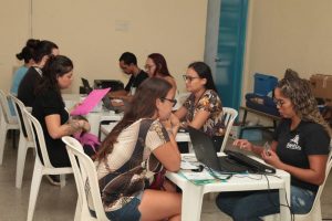 Caravana do Emprego na Zona Noroeste de Santos