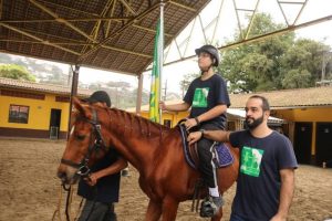 Projeto de equoterapia em Santos amplia atendimento
