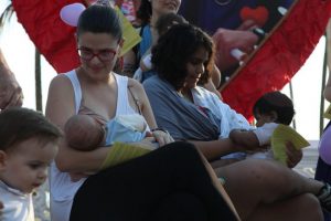Chá de bebê solidário em Santos