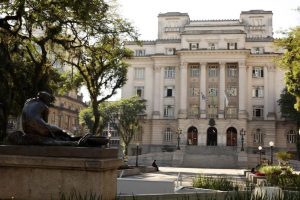 Prefeitura de Santos convoca candidatos de concurso para prova prática