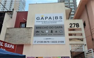 GAPA realiza arrecadação de roupas e brinquedos