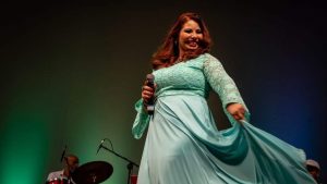 Chorinho no Aquário em Santos recebe Simone Ancelmo Trio