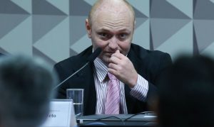Justiça Federal condena hacker Delgatti a 20 anos de prisão