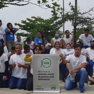 APAE de São Vicente promove caminhada do Setembro Verde