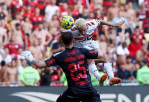 São Paulo vence Flamengo no Maracanã pela Copa do Brasil