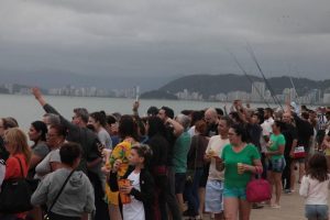 Feriado atrai 340 mil turistas a Santos