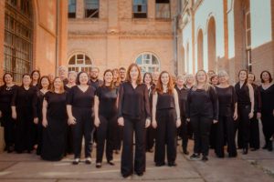 Teatro Municipal de Santos realiza apresentações e aulas de Coral neste domingo