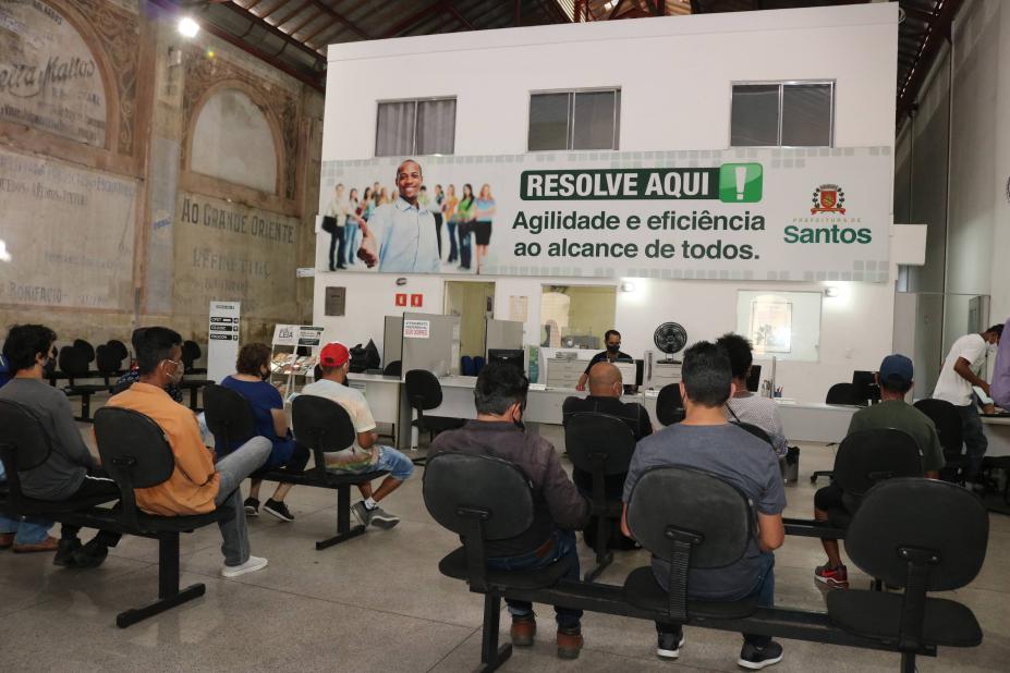 Empregos formais voltam a crescer Santos | Jornal da Orla