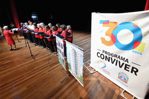 Encontro de Corais com mais de 300 cantores em Praia Grande