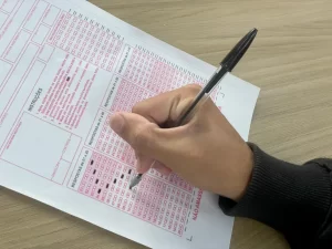 Bertioga abre concurso público para professores