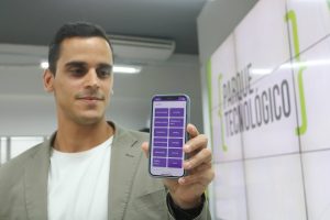 Santos lança app com atividades para idosos