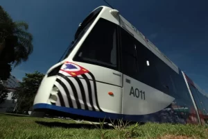 Centro de Santos avança em obras do VLT