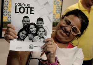 Dono do Lote beneficia mais moradores do Bairro Tupiry