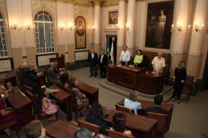 Profissionais da Saúde são homenageados com diplomas
