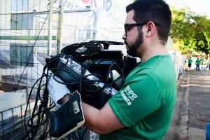 Faculdade promove mutirão para recolher lixo eletrônico