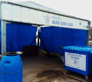 Pescadores podem ser pagos por recolher lixo do mar em Bertioga