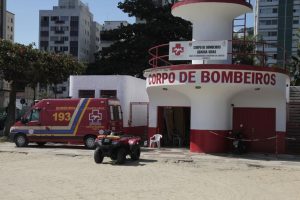 Bombeiros SP abre processo seletivo com 10 vagas para guarda-vidas em Santos