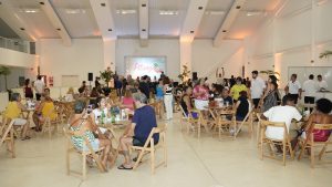 2ª Festa da Pitanga de Guarujá reúne 800 pessoas