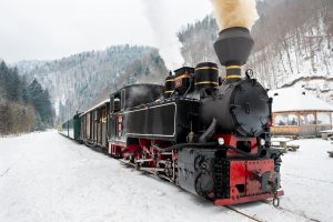 Trem de Natal instagramável faz parada no Centro de Santos