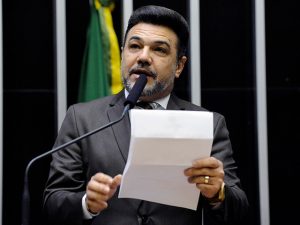 Os super-ricos e os pastores evangélicos
