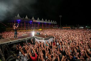 Estação Verão Show traz Alexandre Pires, Luan Santana e João Gomes
