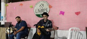 CarnaLivres promove folia com muita comida orgânica e música boa