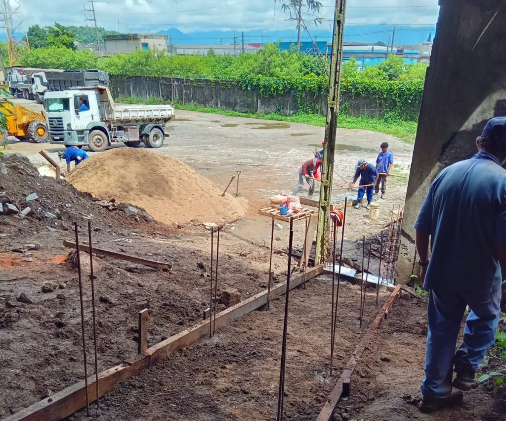 Obras de contenção avançam no Morro Santa Maria
