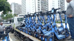 Mais de 50 patinetes elétricos são apreendidos após fiscalização