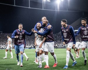 Santos bate Bragantino e chega à final do Campeonato Paulista
