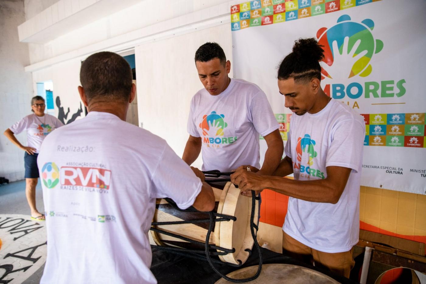 Santos lança mapeamento para impulsionar produção de artesãos com materiais recicláveis