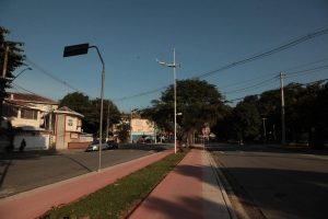 Ciclistas já utilizam primeiro trecho da ciclovia da Afonso Pena
