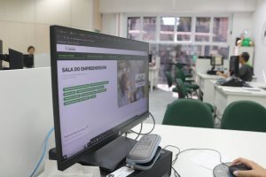 Sala do Empreendedor Santista simplifica abertura de 50 mil empresas em 10 anos