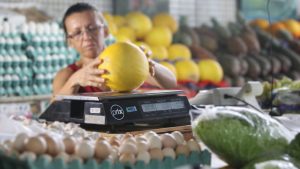 Dia do Feirante: Cuidado ao comprar balanças