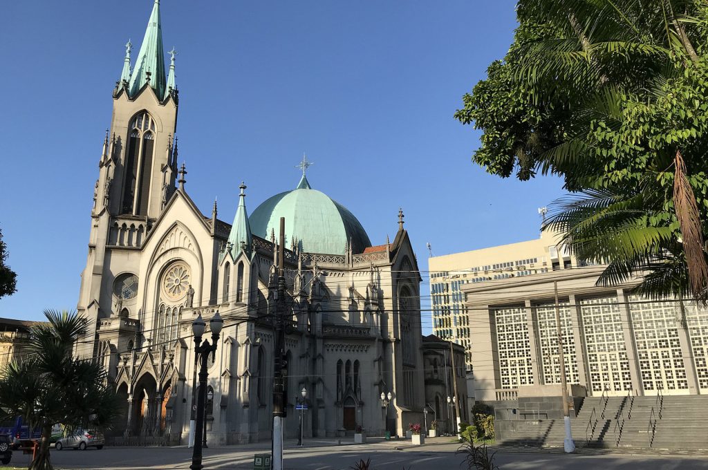 Catedral de Santos reabre após cinco meses de reformas