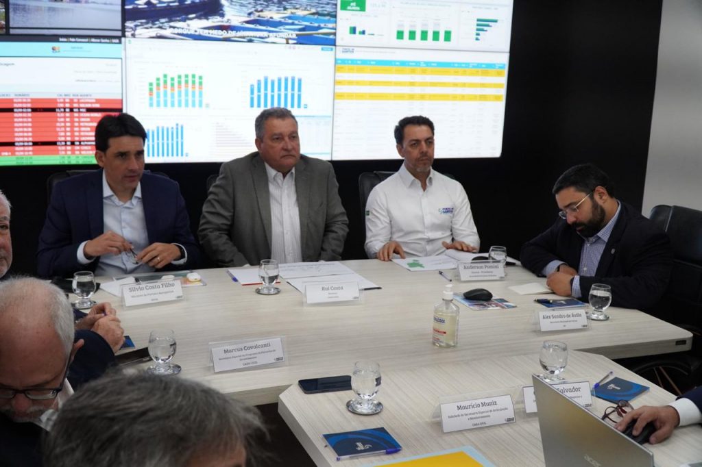 Ministros cumpriram agenda de reuniões no Porto de Santos