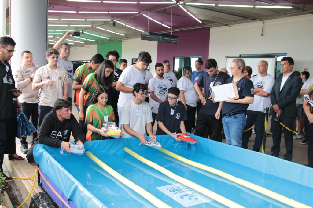 Baixada Santista recebe primeira Mostra de Barcos a Vapor