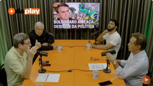 Jair Bolsonaro ameaça desistir da política