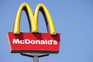 Como é a bactéria E. coli, achada em lanches do McDonald’s