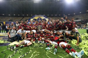 Flamengo vence Atlético-MG e fica com título da Copa do Brasil