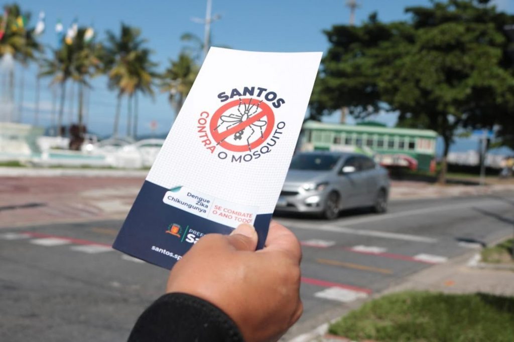 Santos faz campanha contra mosquito da dengue