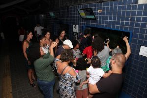 Aquário de Santos realiza passeios noturnos