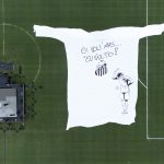 Camisa 10 do Santos de Neymar vira ‘febre’ na Vila Belmiro