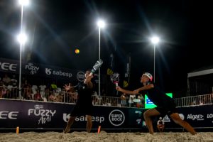 Etapa do circuito mundial de beach tennis conta com três campeões brasileiros
