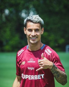Ferreirinha volta a treinar com grupo do São Paulo e pode ser surpresa nas quartas do Paulistão