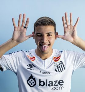 De volta ao Santos, Deivid Washington é anunciado por empréstimo até dezembro